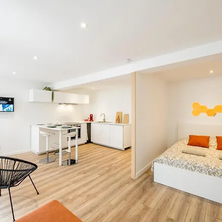 Wonderhost, Quartier Du Chateau, Superbe Avec Parking Aragon